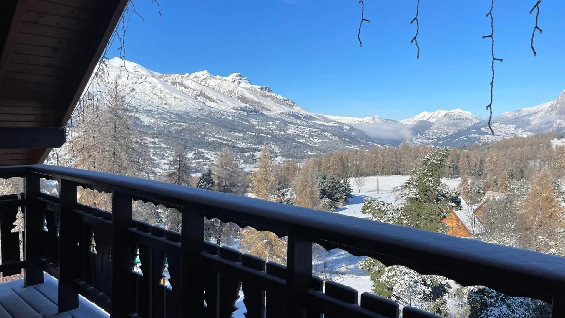 Les Chalets De Celine La Joue du Loup France