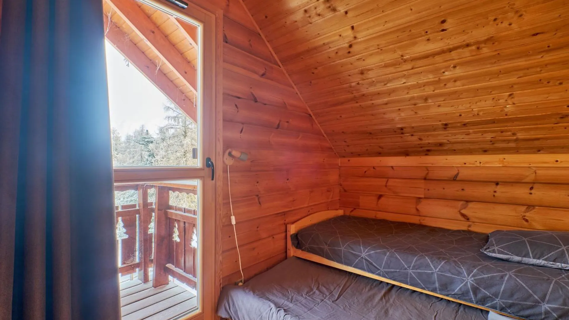 Les Chalets De Celine La Joue du Loup