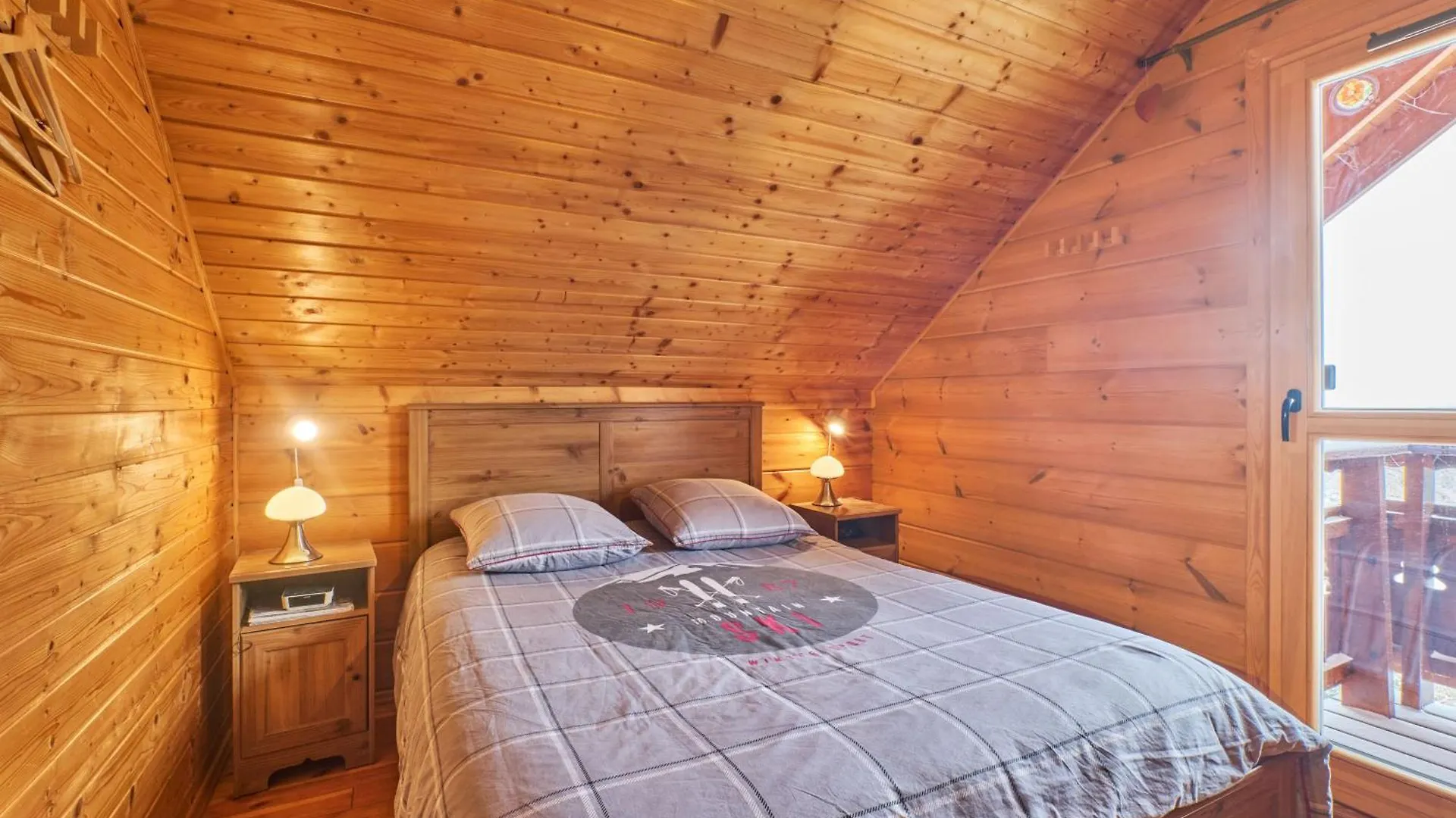 Les Chalets De Celine La Joue du Loup