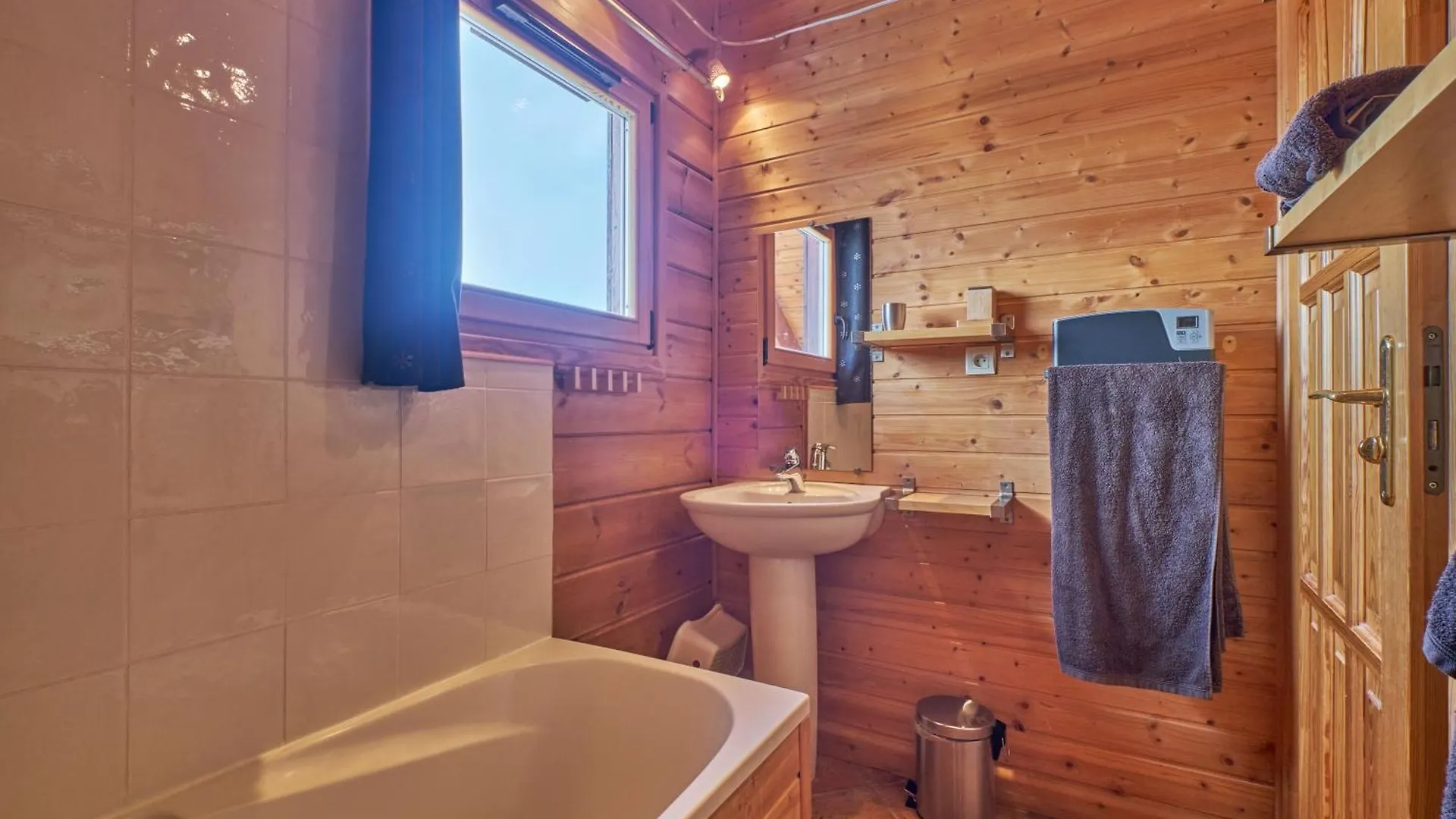 Les Chalets De Celine La Joue du Loup France