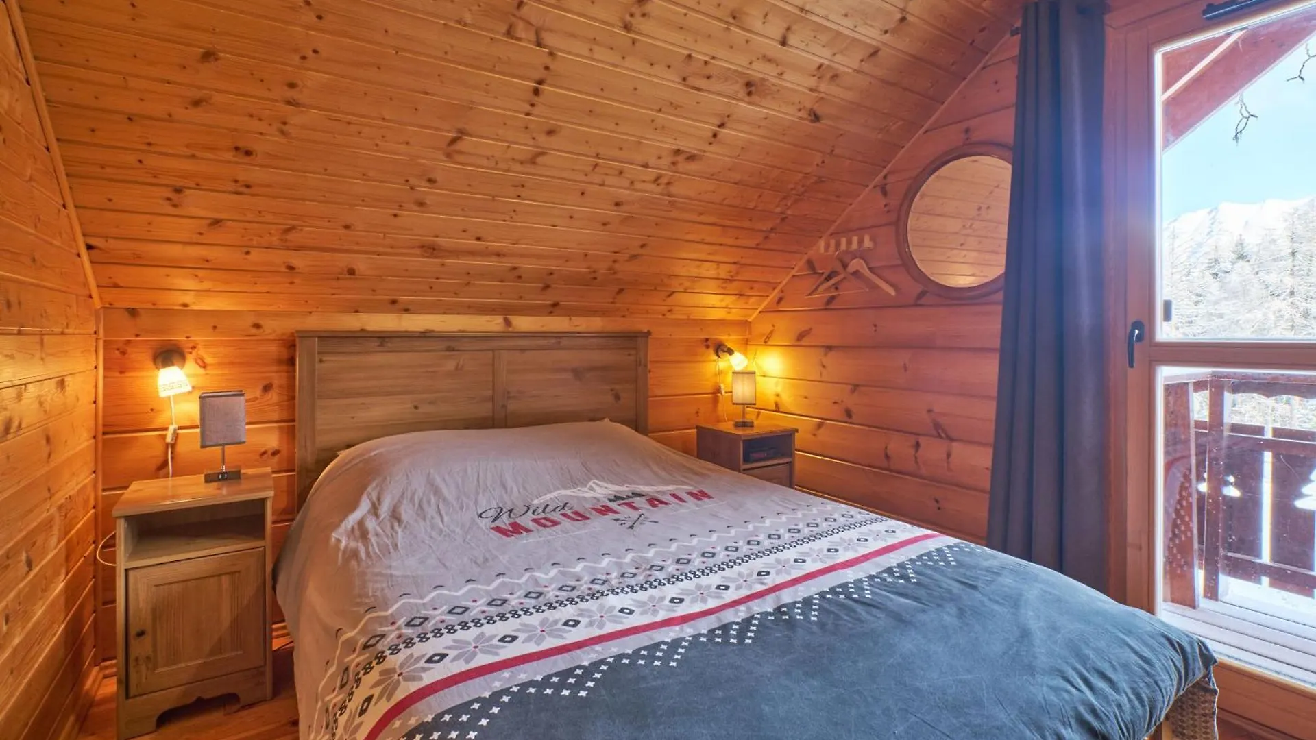 Les Chalets De Celine La Joue du Loup